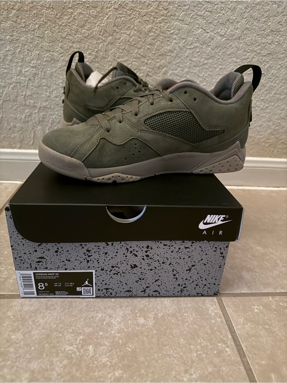 MVP 92 Air Jordan sneakers